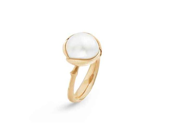 Ole Lynggaard | Lotus ring size 3 - South Sea pearl