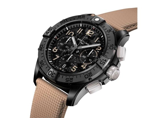 Breitling | Avenger B01 Chronograph 42 Night Mission