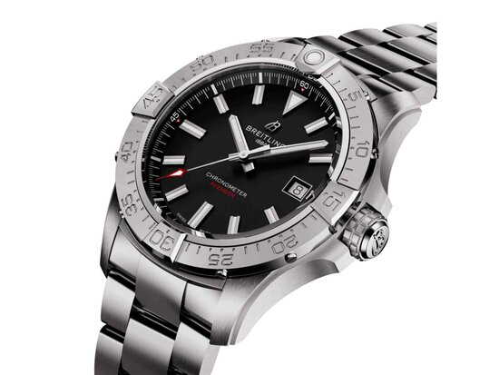 Breitling | Avenger Automatic 42