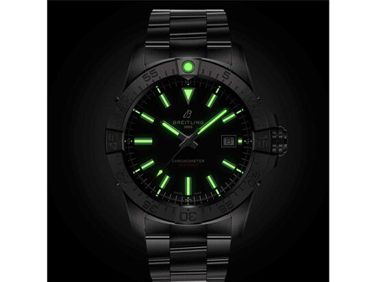 Breitling | Avenger Automatic 42