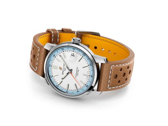Breitling | Top Time B31
