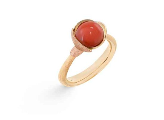 Ole Lynggaard | Lotus ring size 1 - Red coral