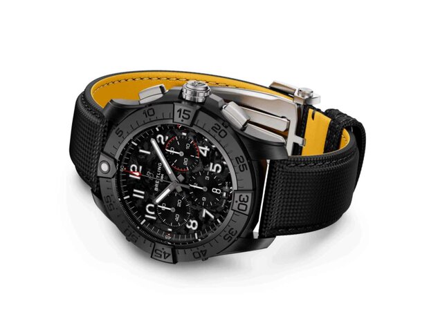 Breitling | Avenger B01 Chronograph 44 Night Mission