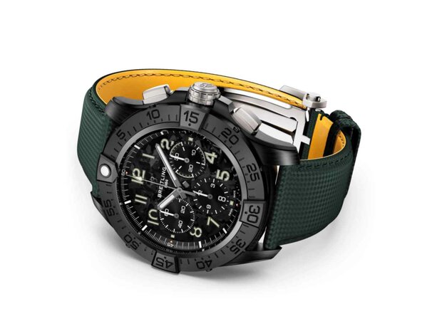 Breitling | Super Avenger B01 Chronograph 46 Night Mission