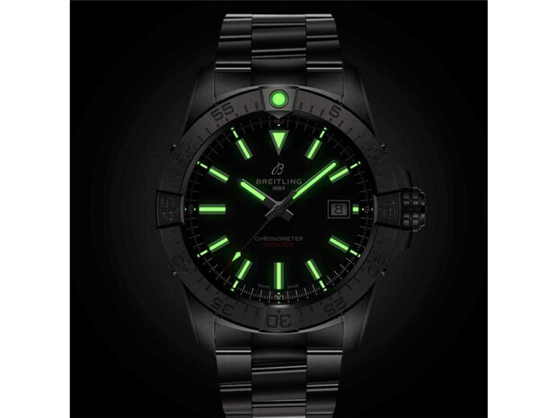 Breitling | Avenger Automatic 42