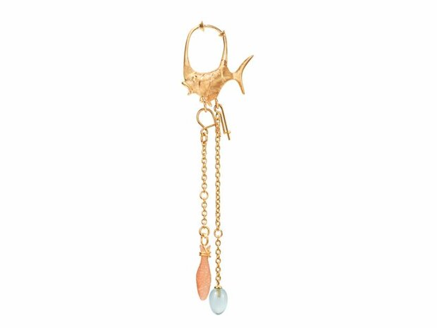 Ole Lynggaard | Young Fish earring small