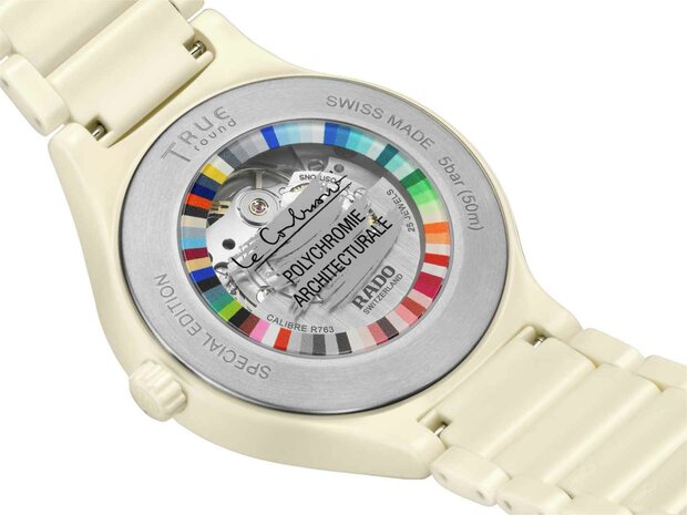 Rado | True Round x Les Couleurs&reg; Le Corbusier&reg;